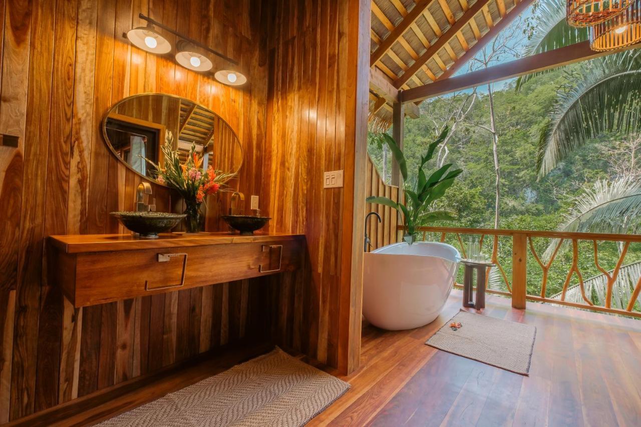 Sweet Songs Jungle Lodge San Ignacio Exterior photo